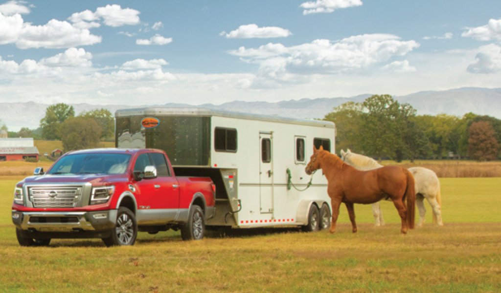 How to Tow a Two-Horse Trailer with a Ford F-150